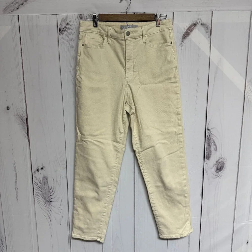 Athleta Denim Pants Women’s Size 10 Ivory Ankle 28” Inseam Stretch EUC